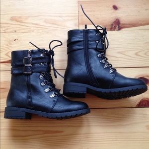Strappy black combat boots size 7